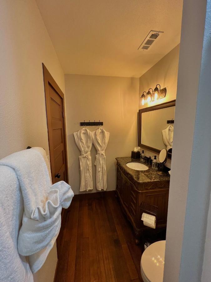 The Pearl Inn Bed And Breakfast Ilwaco Eksteriør bilde