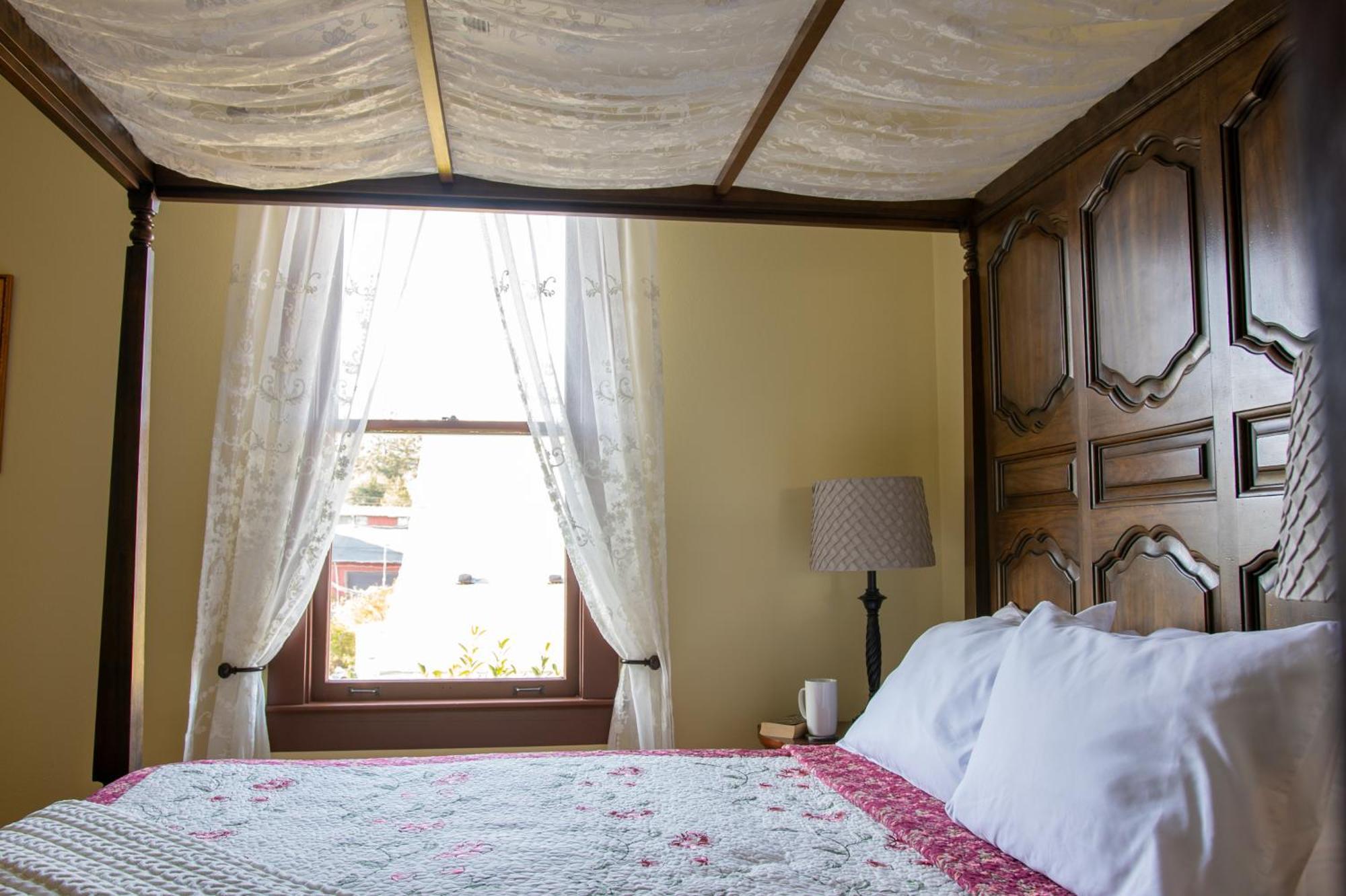 The Pearl Inn Bed And Breakfast Ilwaco Eksteriør bilde