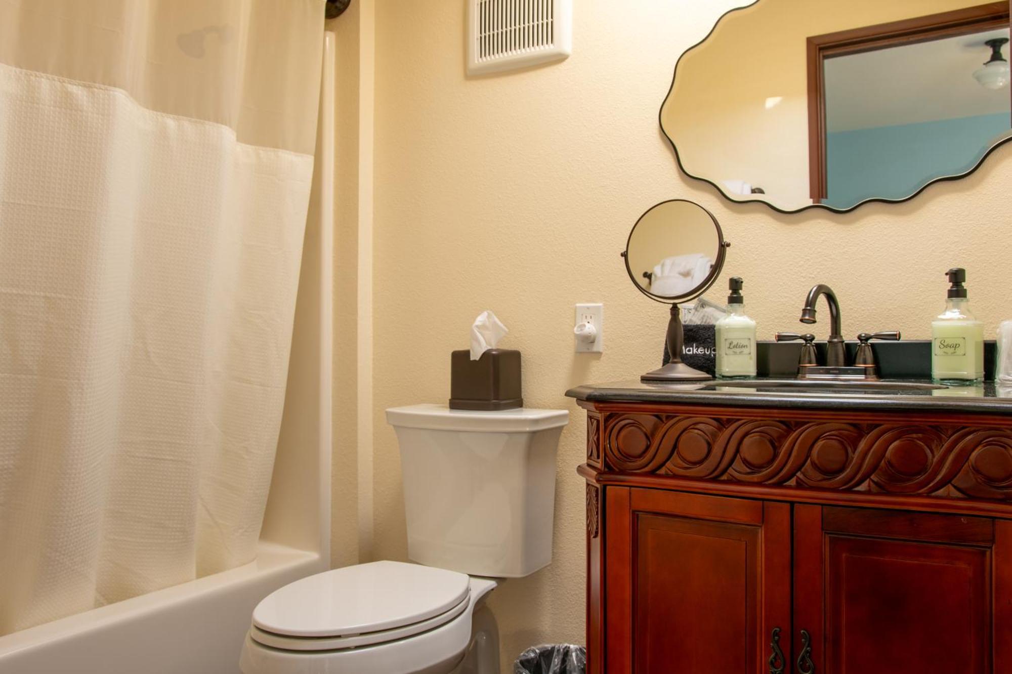 The Pearl Inn Bed And Breakfast Ilwaco Eksteriør bilde