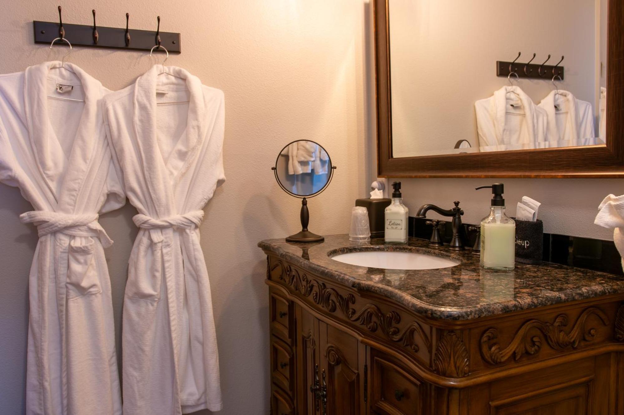 The Pearl Inn Bed And Breakfast Ilwaco Eksteriør bilde