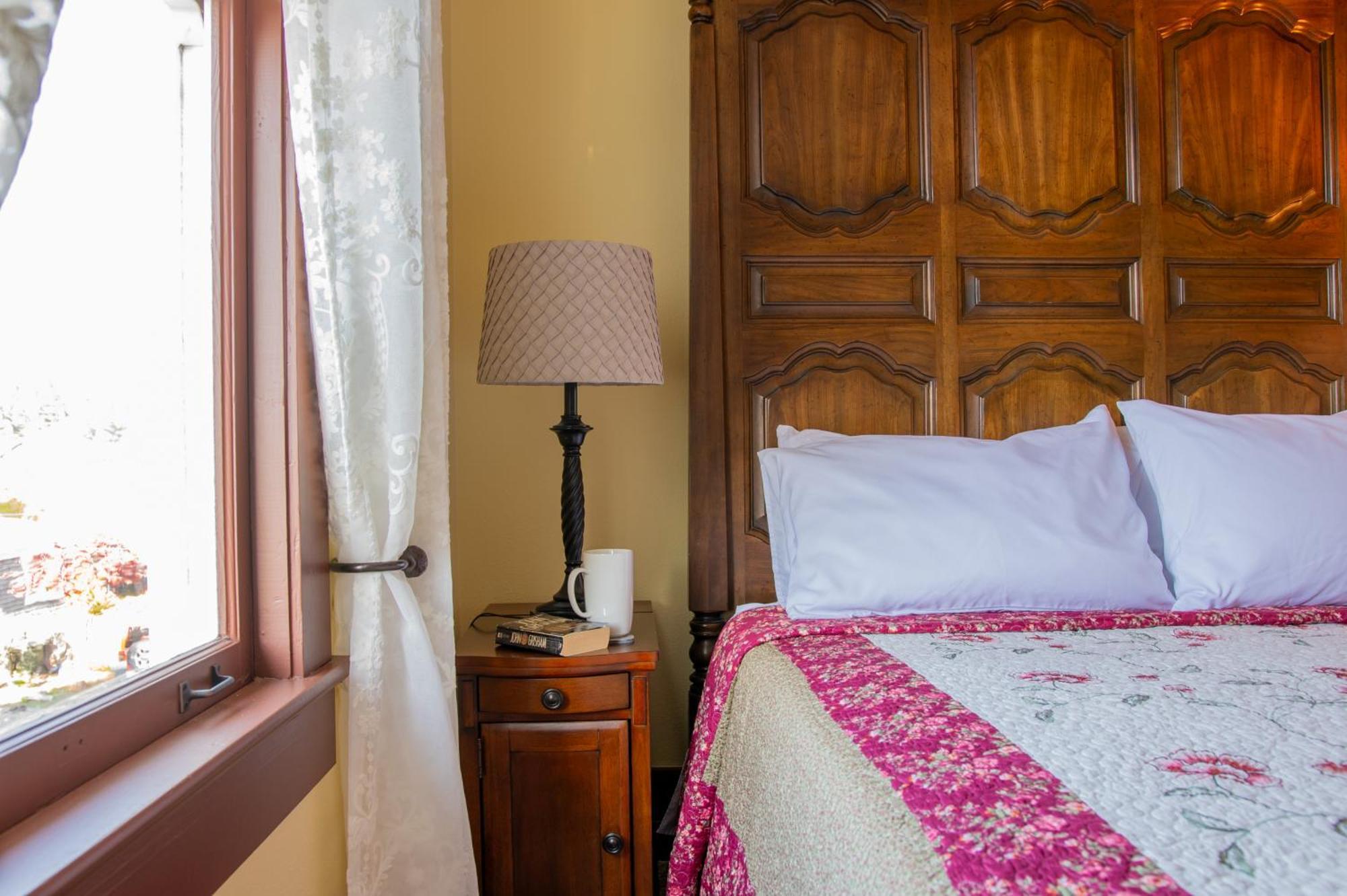 The Pearl Inn Bed And Breakfast Ilwaco Eksteriør bilde