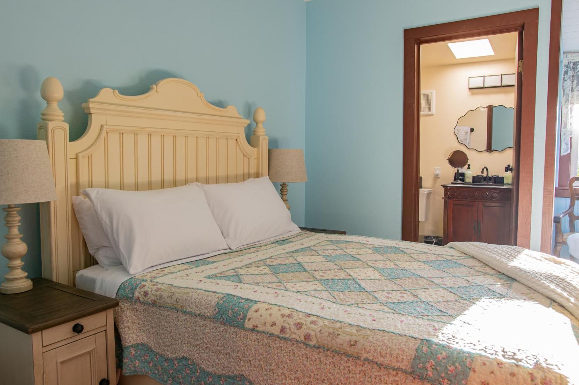 The Pearl Inn Bed And Breakfast Ilwaco Eksteriør bilde